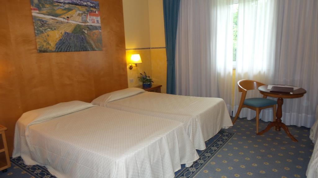 Hotel Al Ponte Gradisca d'Isonzo Ngoại thất bức ảnh