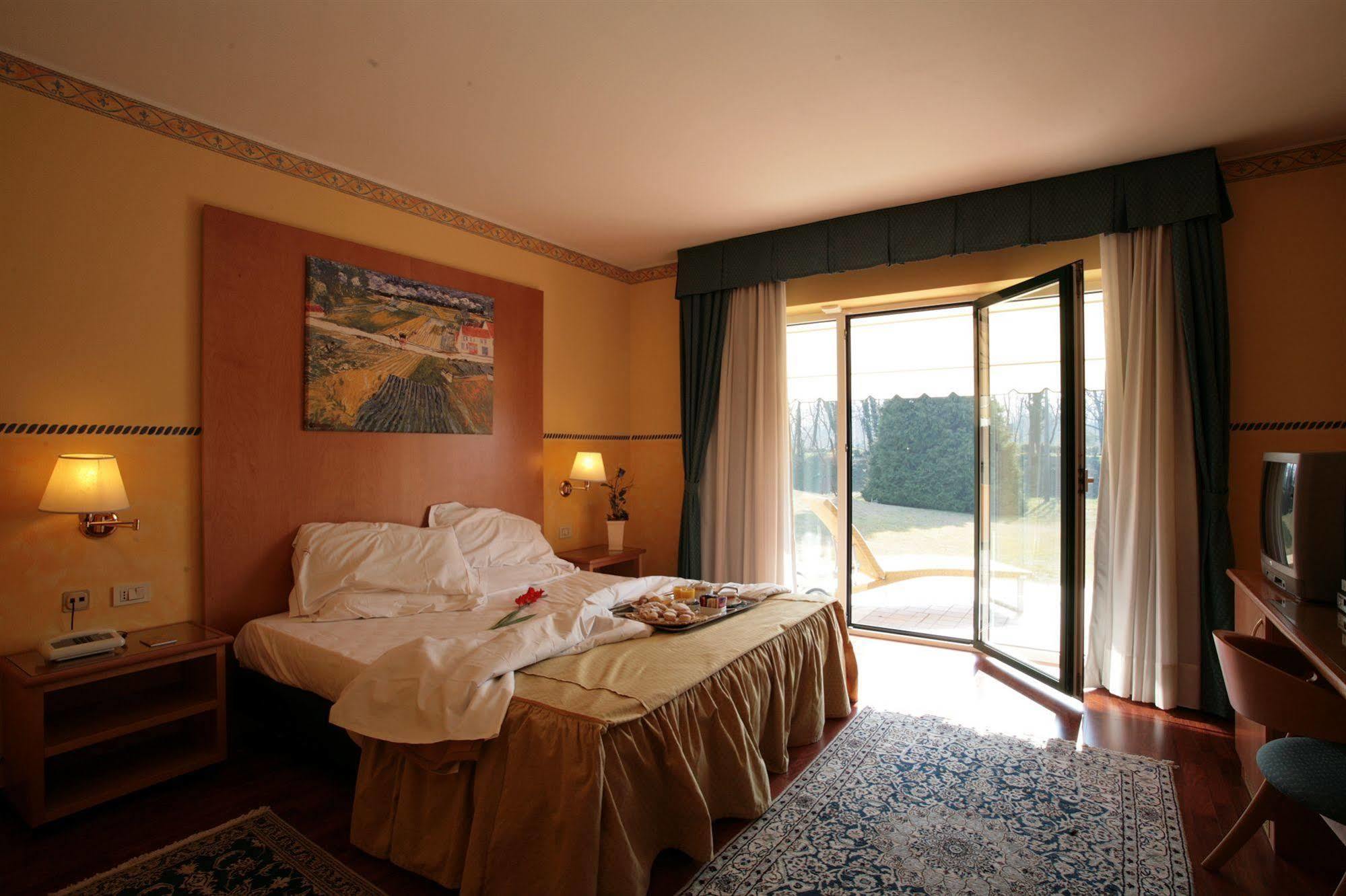 Hotel Al Ponte Gradisca d'Isonzo Ngoại thất bức ảnh